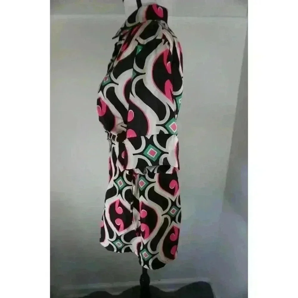 New Collection Italy Satin Button Down Crop Top & Short Set, Size M/L - Picture 4 of 12